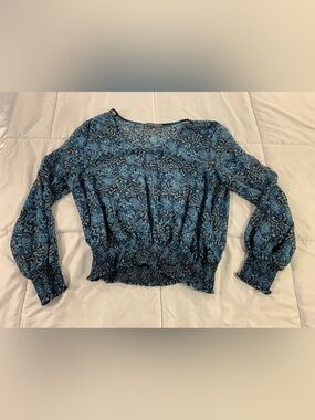 Pre loved SUZY SHIER top womens size L